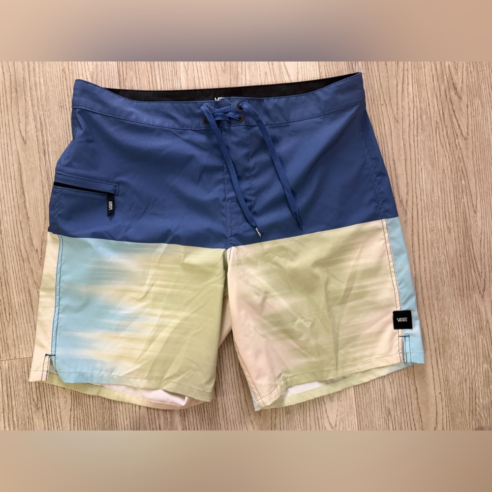 Vans Blue and Multicolor Swim Shorts - Men's Size 33